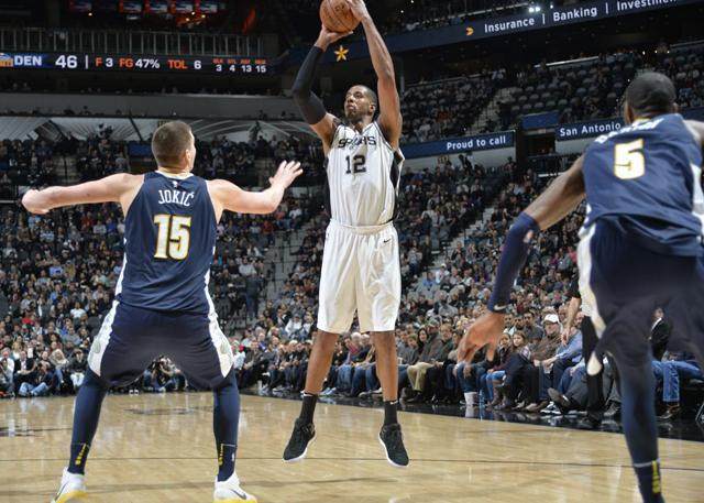 乐鱼电竞-【人物】提前下车！阿德的6年马刺生涯 遗憾大于喜悦